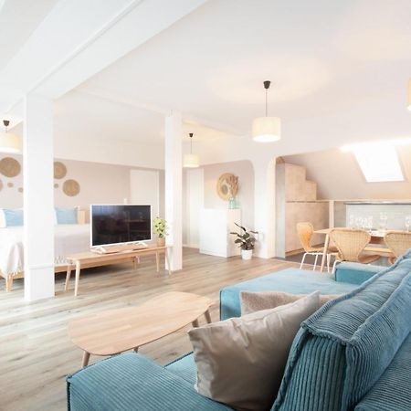 Loewe Apartment Blau Нойгаузен-ам-Райнфалль Екстер'єр фото